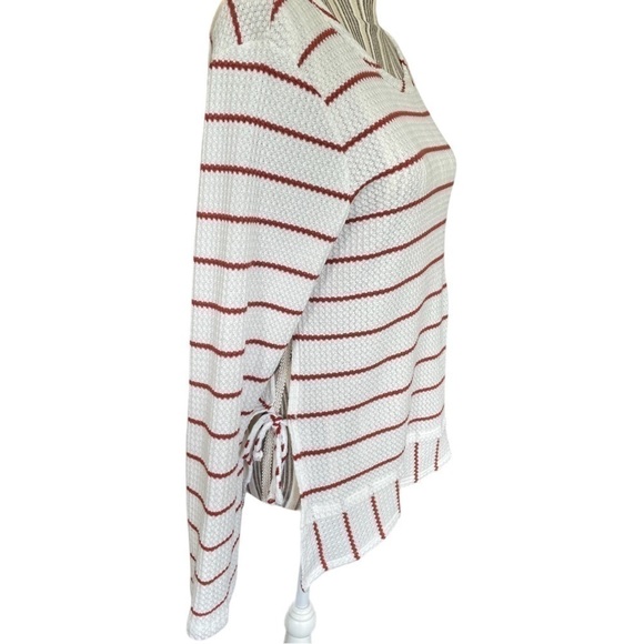 PAPER Crane waffle weave top, size L, lightweight, side slits with bow ties - Picture 5 of 6